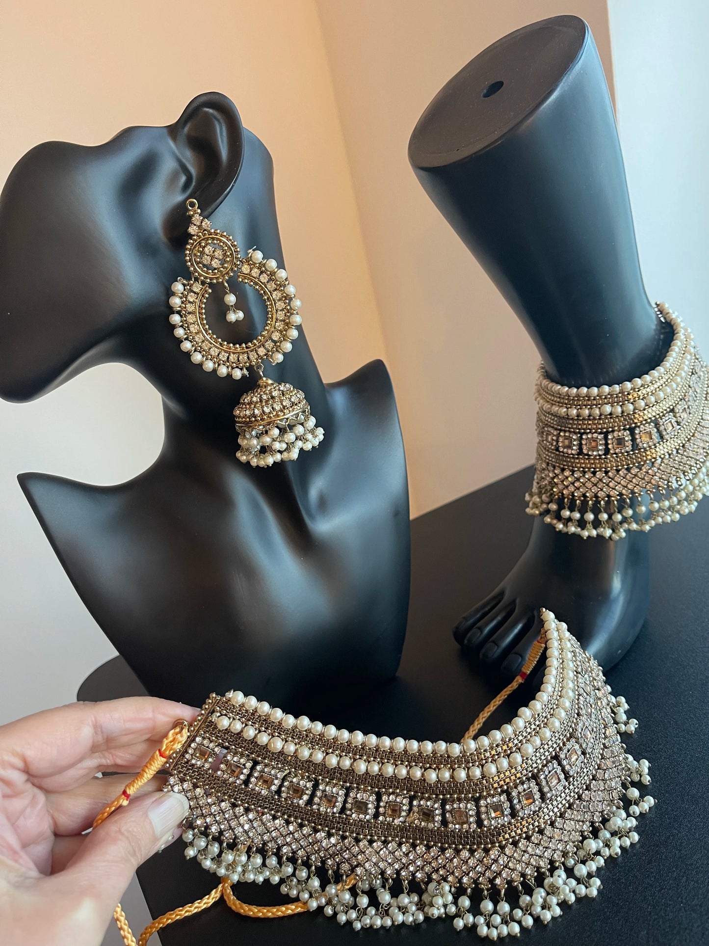 Gorgeous Kundan